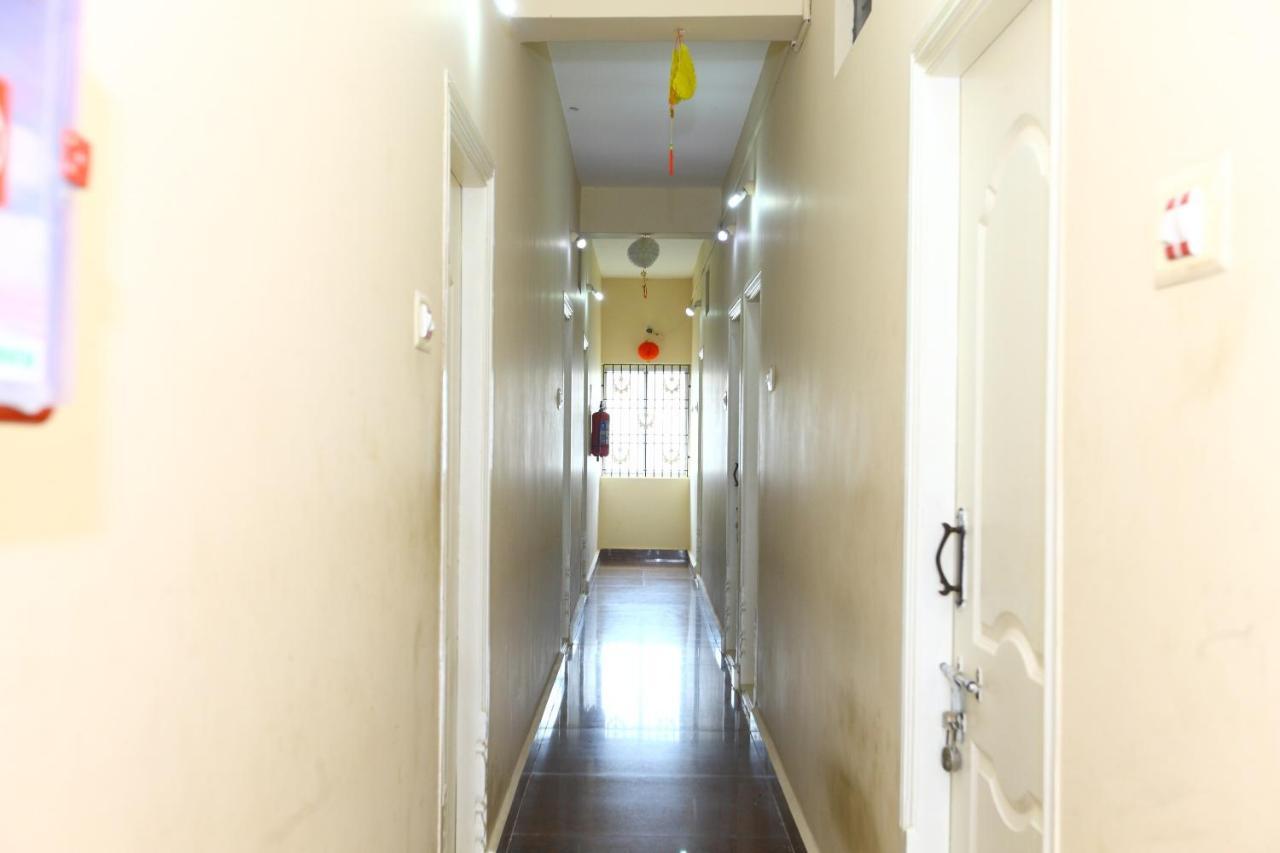 Отель Oyo 7747 Ss Residency Sriperumbudur Экстерьер фото
